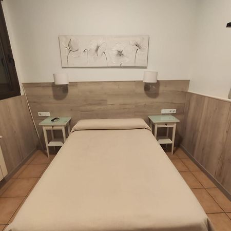 מדריד Hostal Maria Ronda מראה חיצוני תמונה