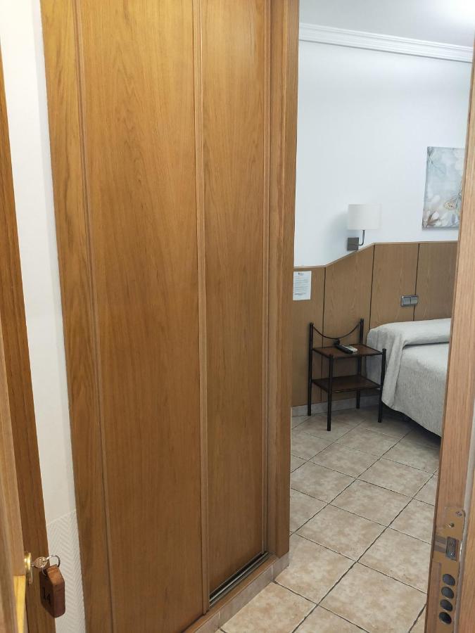 מדריד Hostal Maria Ronda מראה חיצוני תמונה