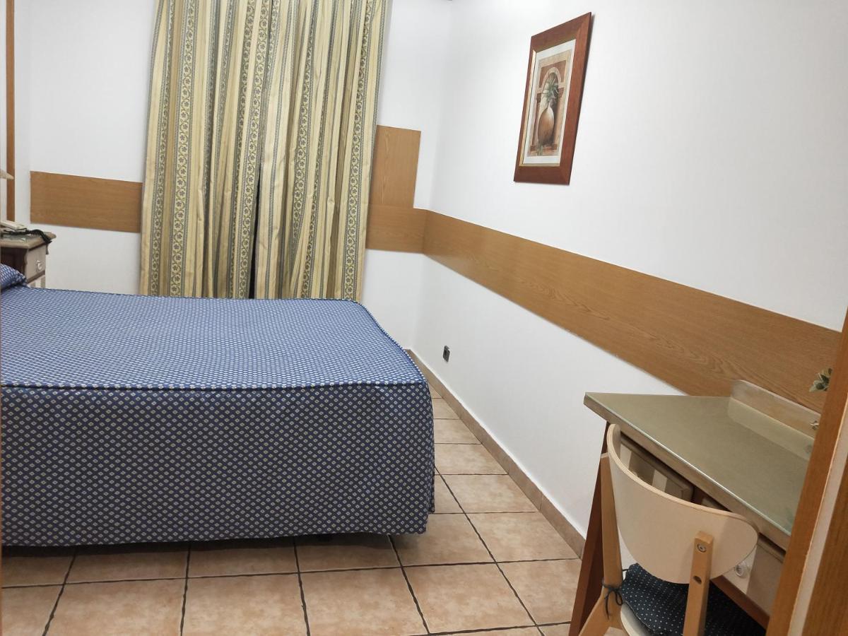 מדריד Hostal Maria Ronda מראה חיצוני תמונה