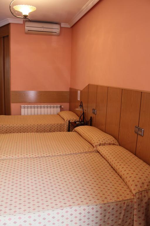 מדריד Hostal Maria Ronda מראה חיצוני תמונה