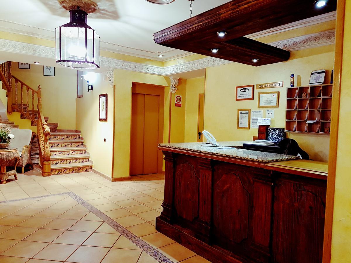 מדריד Hostal Maria Ronda מראה חיצוני תמונה